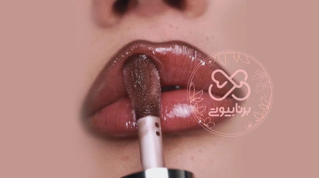 اموزش آرایش لب کوچک