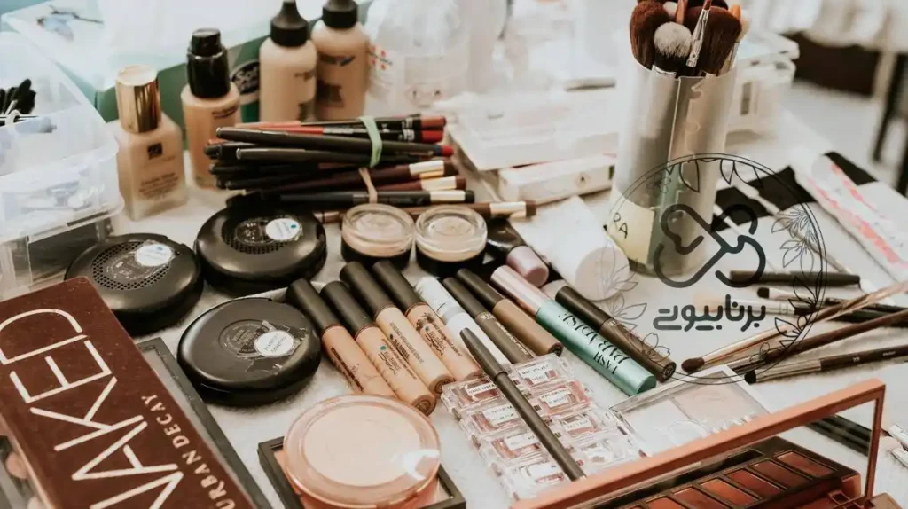 آموزش آرایش صورت و چشم 1